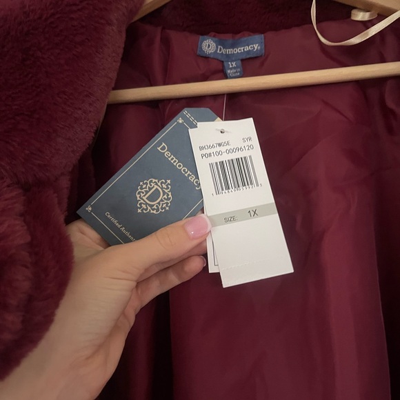 Democracy Deep Red Faux Fur Jacket - Picture 4 of 6